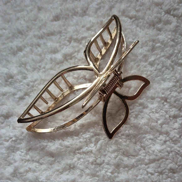 Gold Butterfly Hair Clip - Picture 4 of 4